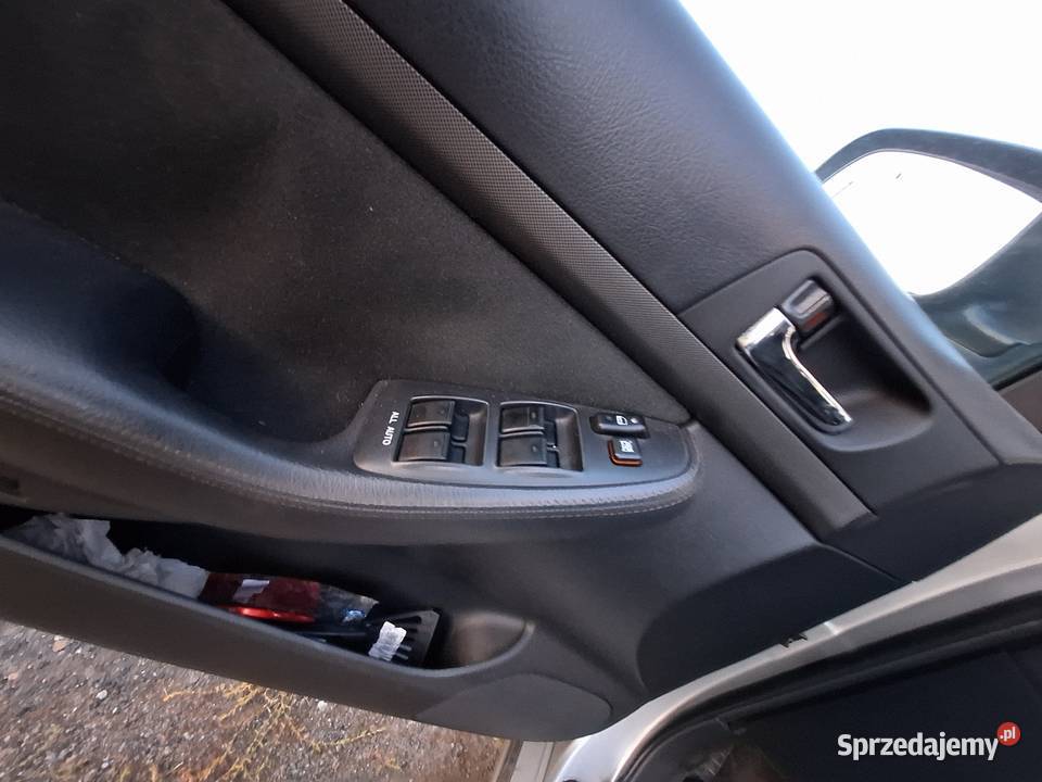 Sprzedam toyota avensis t25 22 D cat 177 w Kombi