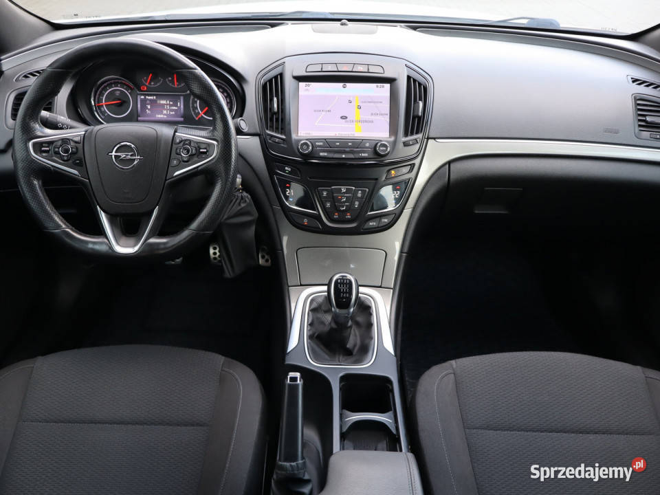 Opel Insignia 14 Turbo światła przeciwmgielne