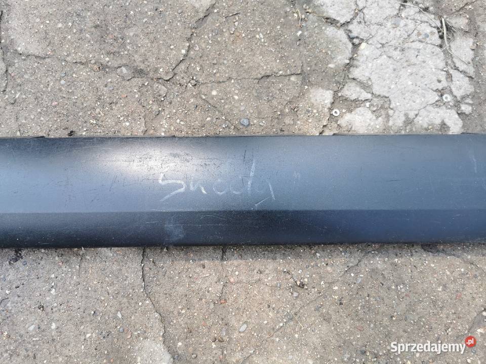 listwa progowa skoda yeti prawe STU 5l0853856a osobowe Międzychód