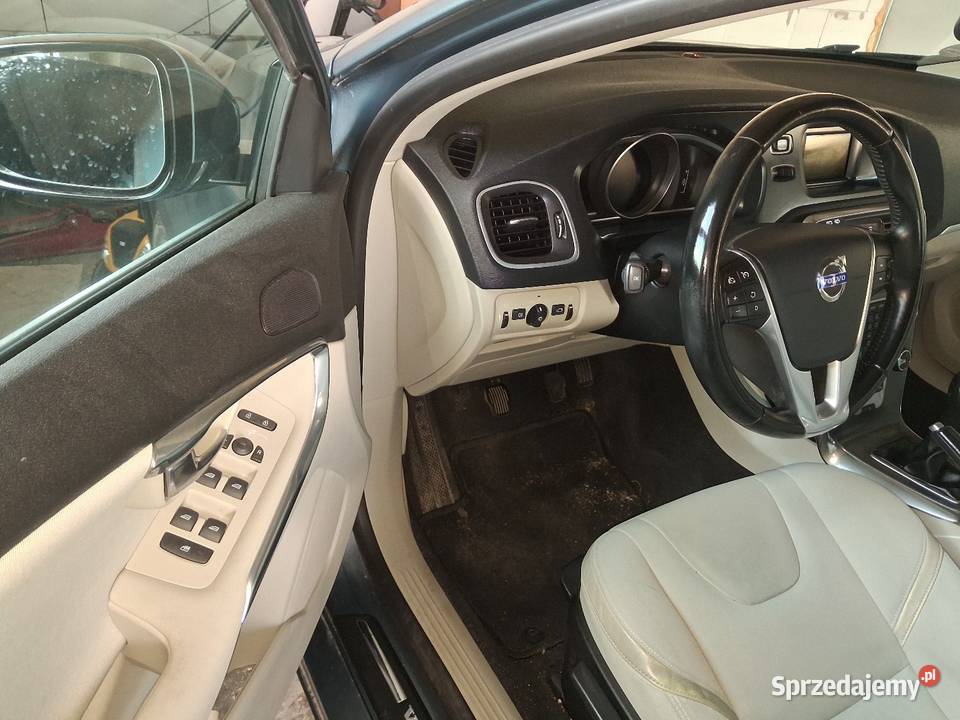 Volvo V40 D3 150 5 cylindów Ciencisko