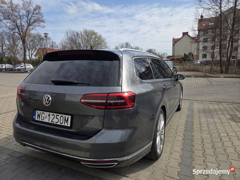 Passat b8 RLine 20 Bitdi 240 4x4 Dsg Dq500 2017r światła LED Garwolin sprzedam