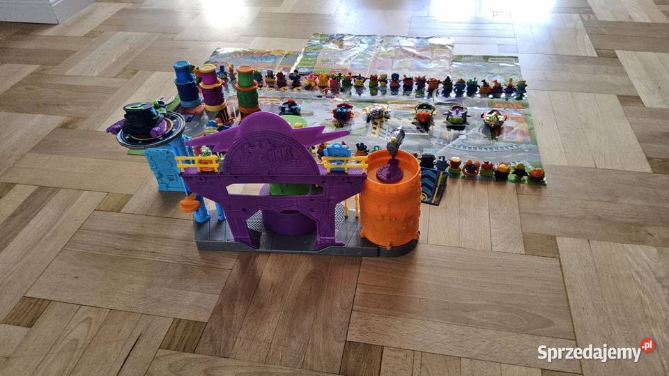 Duży zestaw SuperZings Laboratorium Kazoom ponad Tarnów