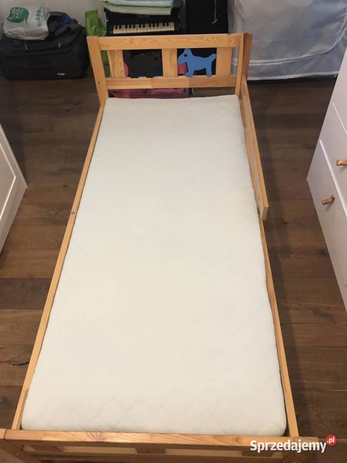 Drewniane pojedyncze łóżko dziecięce Ikea Sulejówek