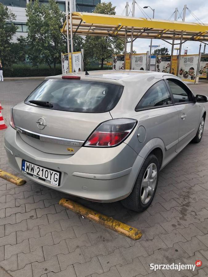 Opel Astra H 14 coupe 2008 do napraw 1400cm3 mazowieckie Warszawa