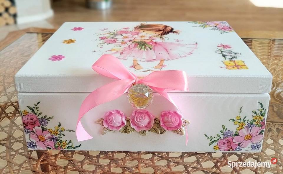Skrzynka pudełko DZIEWCZYNKA decoupage 22x16cm. Szpetal Górny