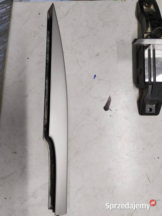 Nakładka zaślepka relingu laguna 3 lewy tył osobowe Kielce