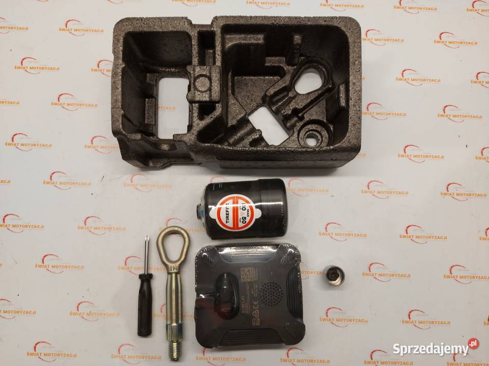 BMW 218i zestaw naprawczy 6877570 świętokrzyskie Kielce