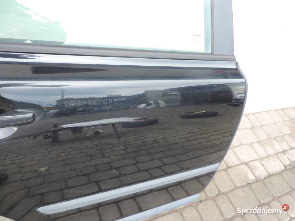 VOLVO V50 DRZWI PRAWY TYŁ TYLNE KOMBI 01926 osobowe Nowy Sącz