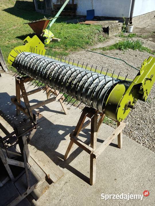 Przyczepa samozbierająca Claas sprint 330s Łęki