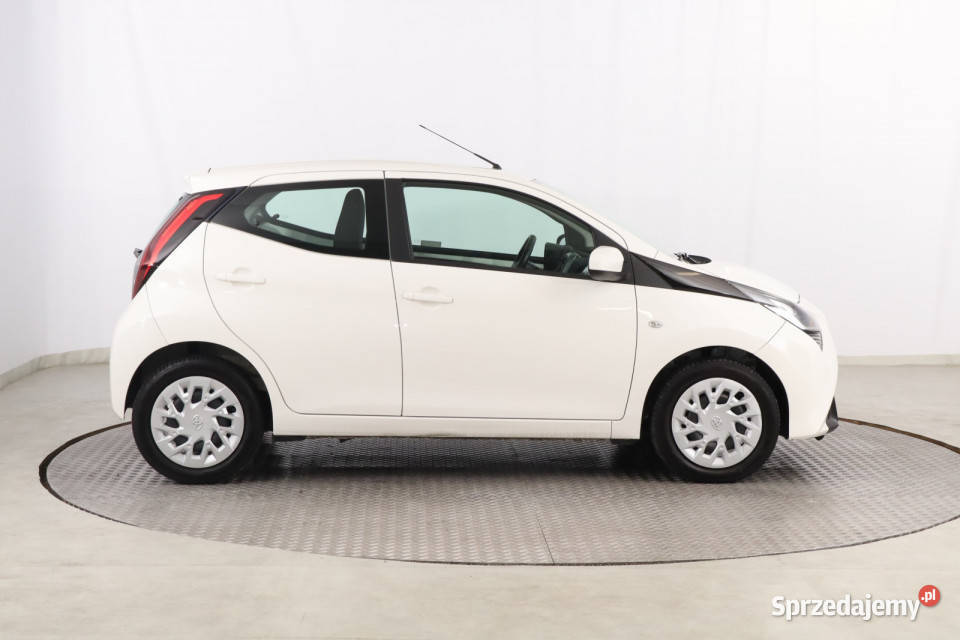 Toyota Aygo 10 VVTi gniazdo USB Aygo śląskie Zabrze