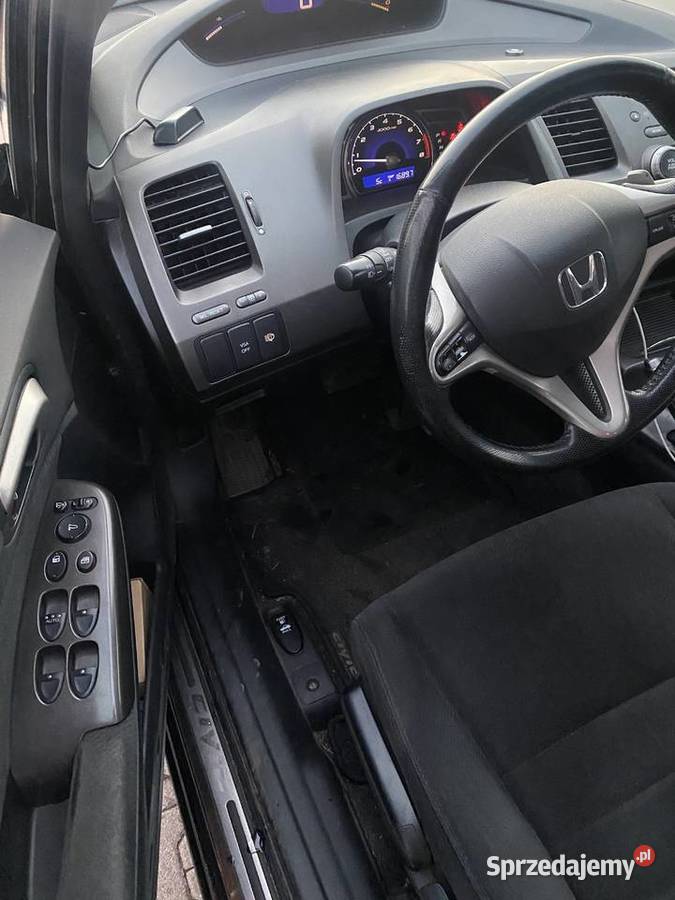 Honda Civic VIII Sedan 18Benz Automat Krajowy automatyczna