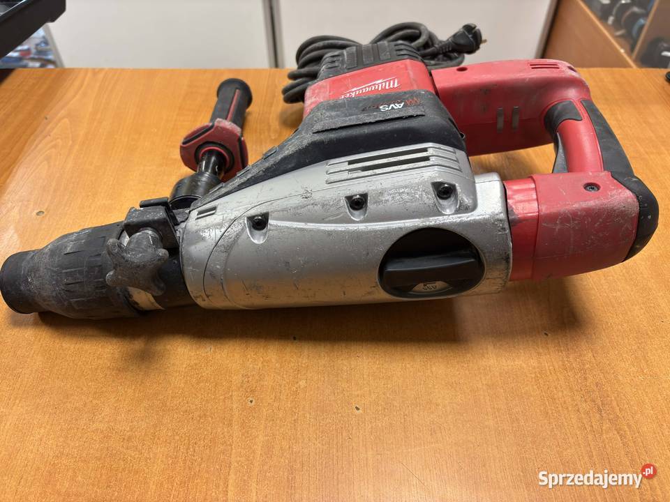 Młot udarowoobrotowy Milwaukee K 750 S SDS sprzedam