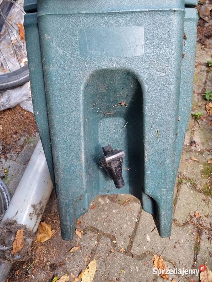 Camber Pojemnik z Kranikiem Na Napoje Zamykany Skawina