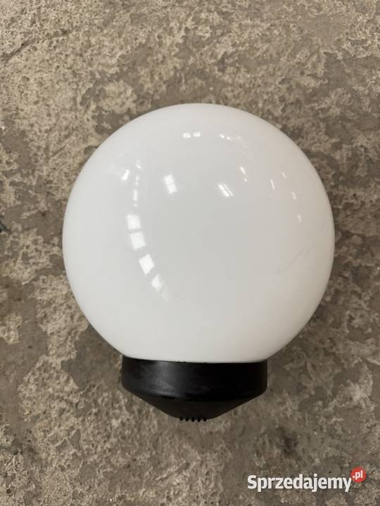 Lampy zewnętrzne ścienne kule Jeleśnia