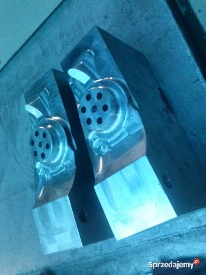 Niresist iron żeliwo odlewy Sobowidz Foundry Gdańsk