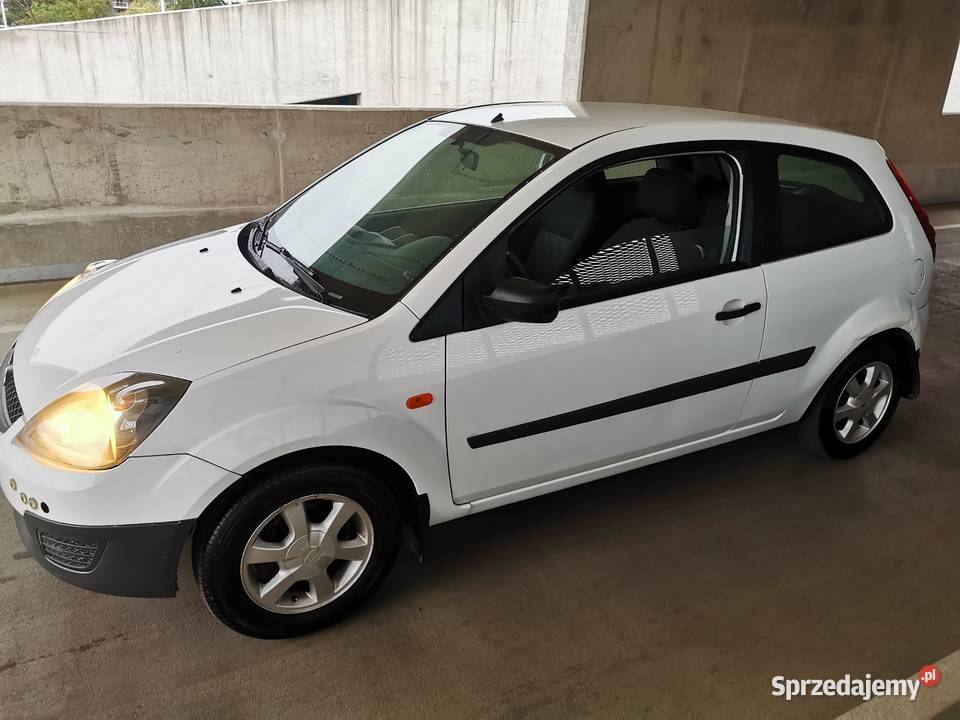 Ford Fiesta 2008r 14TDCI 68 KLIMATYZACJA manualna Fiesta Katowice