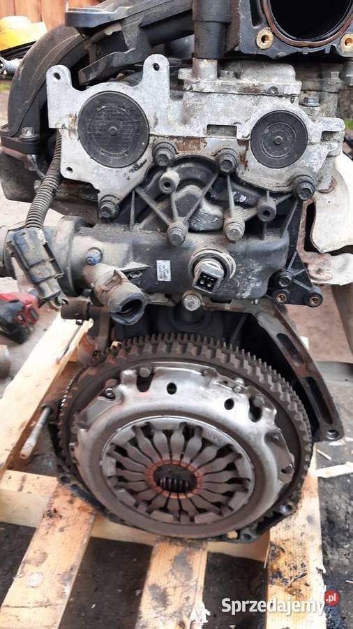 silnik 14 16V 98 K4JG780 Renault Clio III Modus Korzeńsko