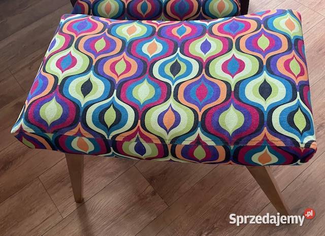 Vintage Kolorowy fotel z podnóżkiem MCM B Nowy Sącz