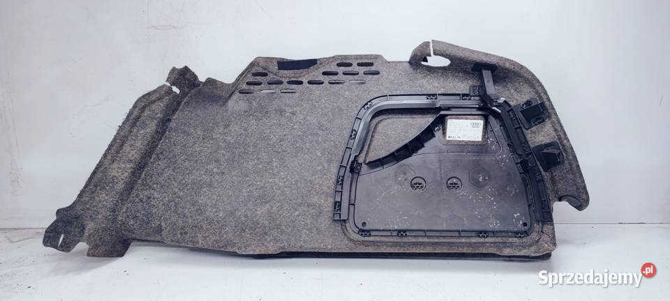 TAPICERKA BOCZEK BAGAŻNIKA AUDI A4 B8 8K5863887A osobowe śląskie Przystajń