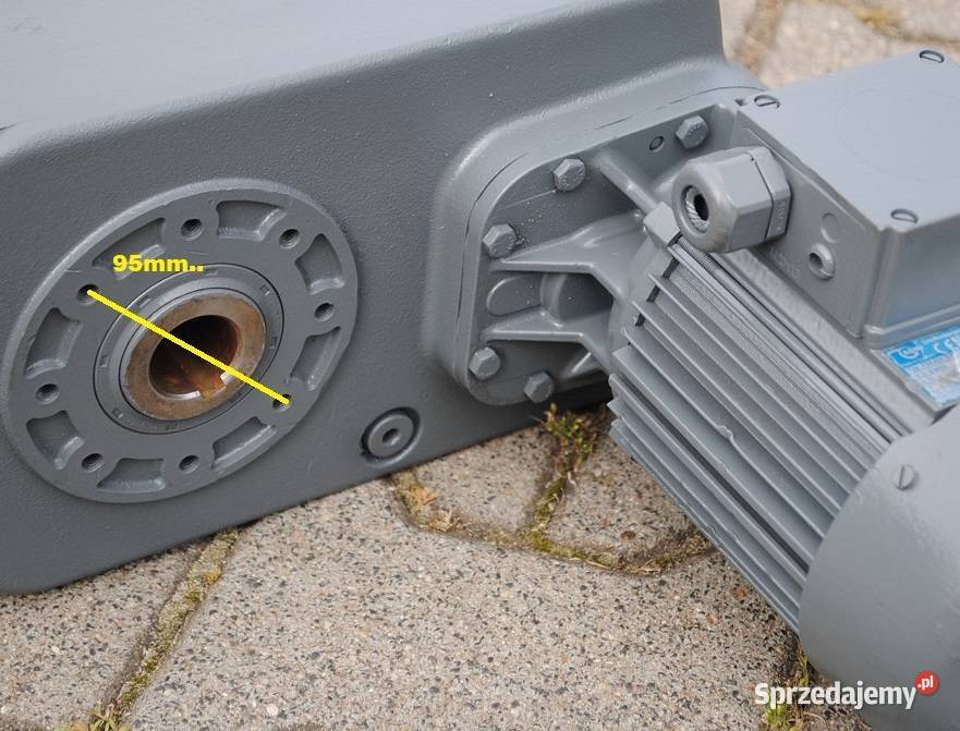 Motoreduktor 075kw 167obrmin Firmy ABM Kargowa sprzedam