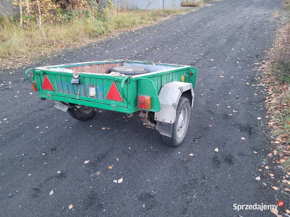 Przyczepka sam oś na resorze