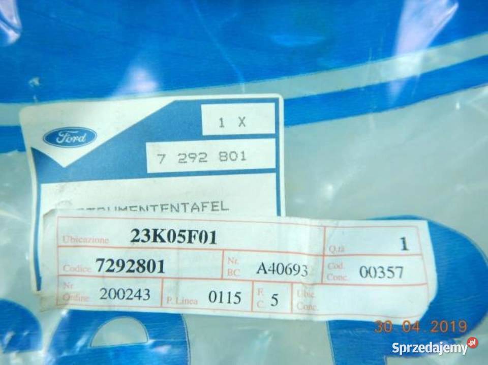 PLASTIK OSŁONA KONSOLI FORD MONDEO 9296
