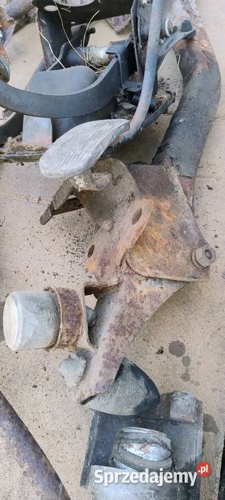 Fiat 132 części osobowe Radom sprzedam