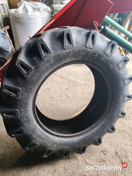 Sprzedam 2 opony Opony rolnicze kujawsko-pomorskie