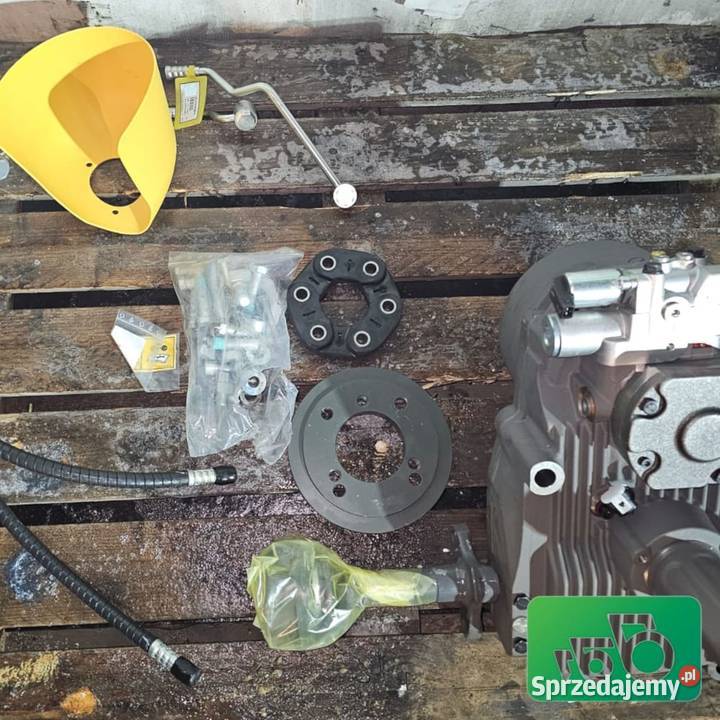 Przedni Wom 835150200031 FENDT 826 VARIO SCR Części i osprzęt rolniczy Wilkowo