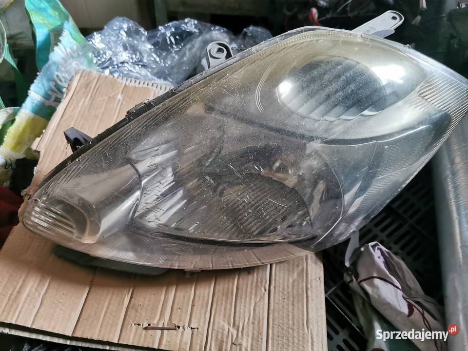lampa przód lewa daihatsu sirion 2 II 0510 UK lampy przednie Międzychód