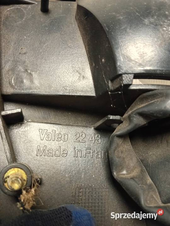 Tylna lampa zespolona Toyota 8158105040 lewa