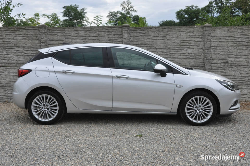 Opel Astra 14 Turbo 125 LED Navi Radar Asystent Rok produkcji 2016 śląskie Dąbrowa Górnicza