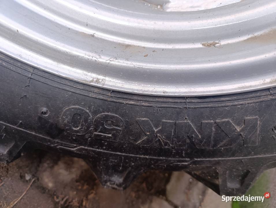 Opony traktorek ogrodowy 9520 Ozka nowe nie Traktorki