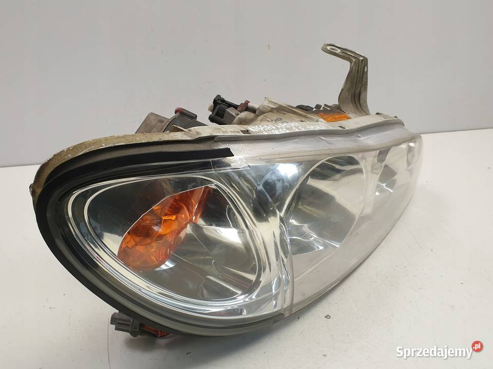 LAMPA PRAWA Nissan Maxima V A33 PRZEDNIA przód lubelskie Chełm