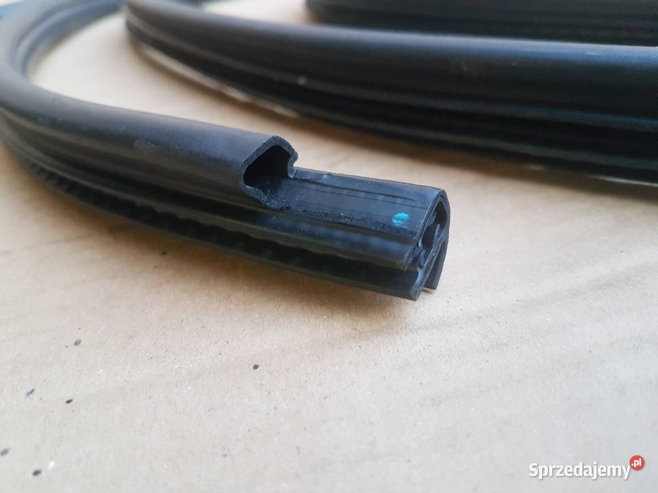 Suzuki Ignis FH 0003 uszczelki ramki dachu