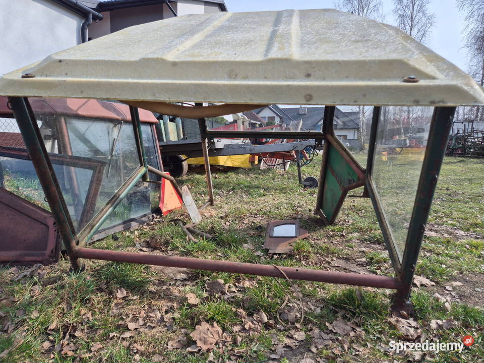 Kabina Ursus C330 Bucze