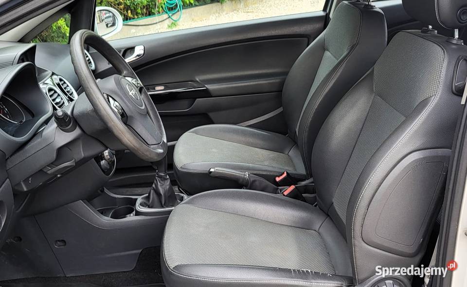 Sprzedam OPLA Corsa 14 benzyna Klimatyzacja Sopot sprzedam