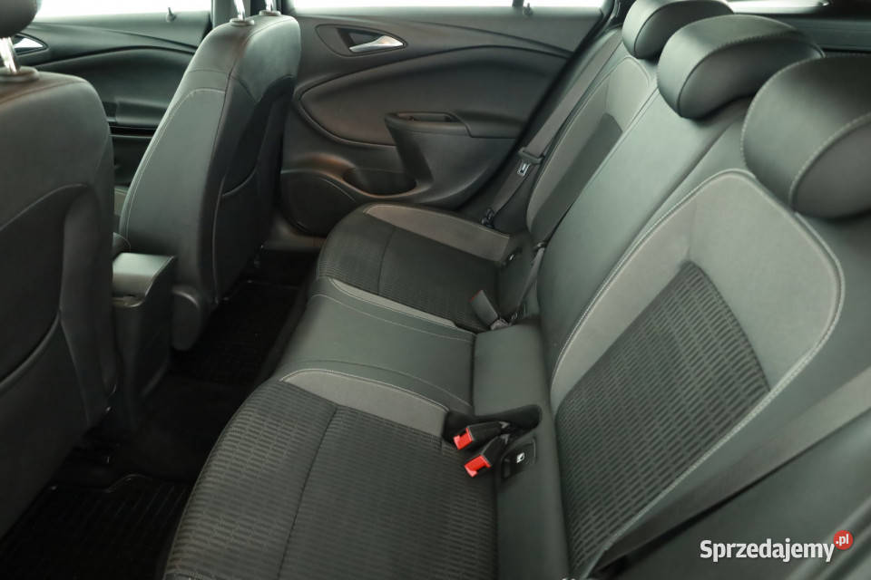 Opel Astra 12 Turbo czujnik parkowania