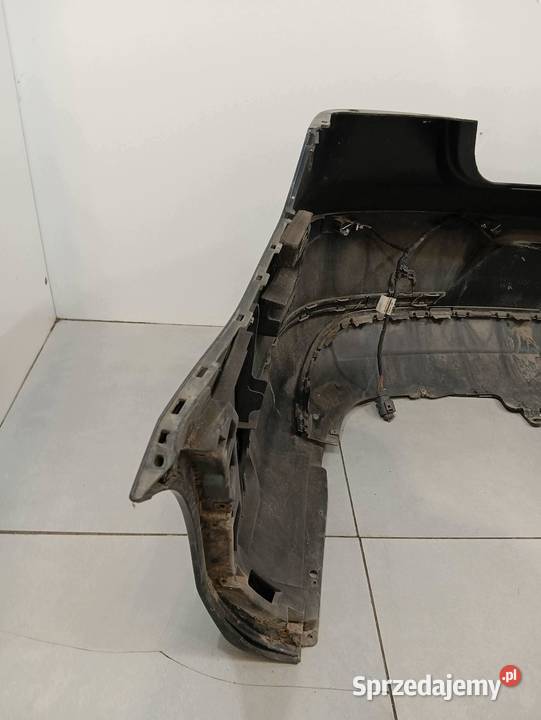 ZDERZAK TYŁ SEDAN PDC CZARNY VW Volkswagen Zderzaki