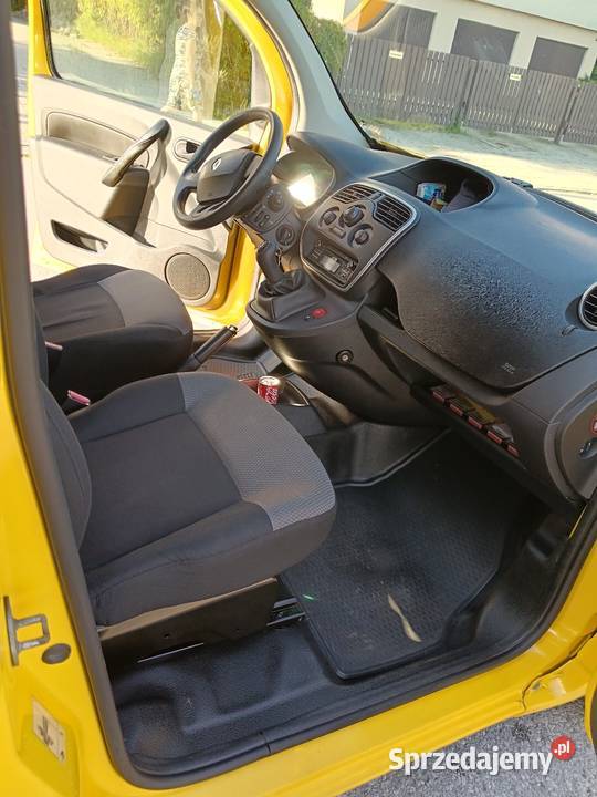 Sprzedam auto małe dostawcze RENO KANGO 2018 Kielce