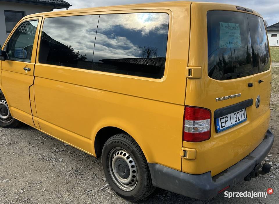 Volkswagen Transporter t5 Rok produkcji 2004 Gorzkowice