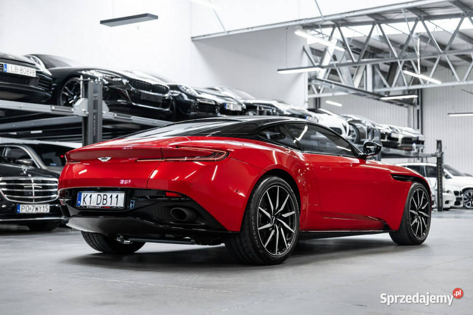 Aston Martin DB11 52 V12 pakiet AMR 639 ASR (kontrola trakcji) Węgrzce