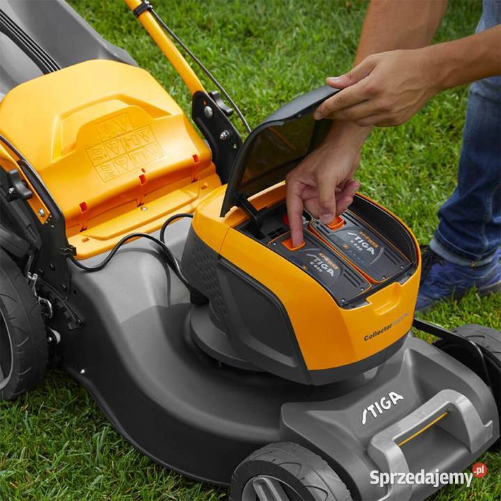 Kosiarka akumulatorowa z napędem Stiga Collector Tajęcina