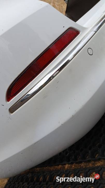 OPEL ASTRA J KOMBI ZDERZAK TYŁ PDC CHROM osobowe wielkopolskie