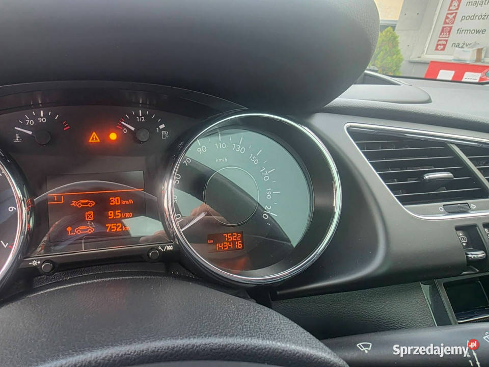 Peugeot 3008 16 TURBO 156 Panorama HeadUP światła przeciwmgielne pomorskie Słupsk sprzedam