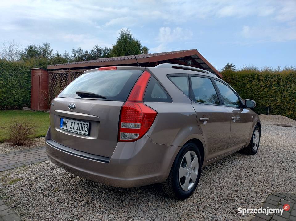 Kia Ceed 14 Benzyna Klimatyzacja Opłacony z Cee'd Cee'd kujawsko-pomorskie Grudziądz