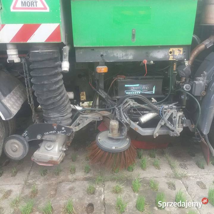 Zamiatarka komunalnakompaktowa Iveco Rok produkcji 2006 Starogard Gdański sprzedam
