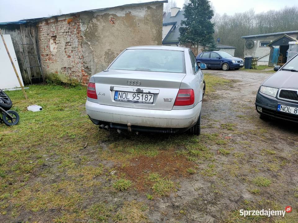 Audi 18T QUATTRO 210 Sedan / Limuzyna Gołogóra