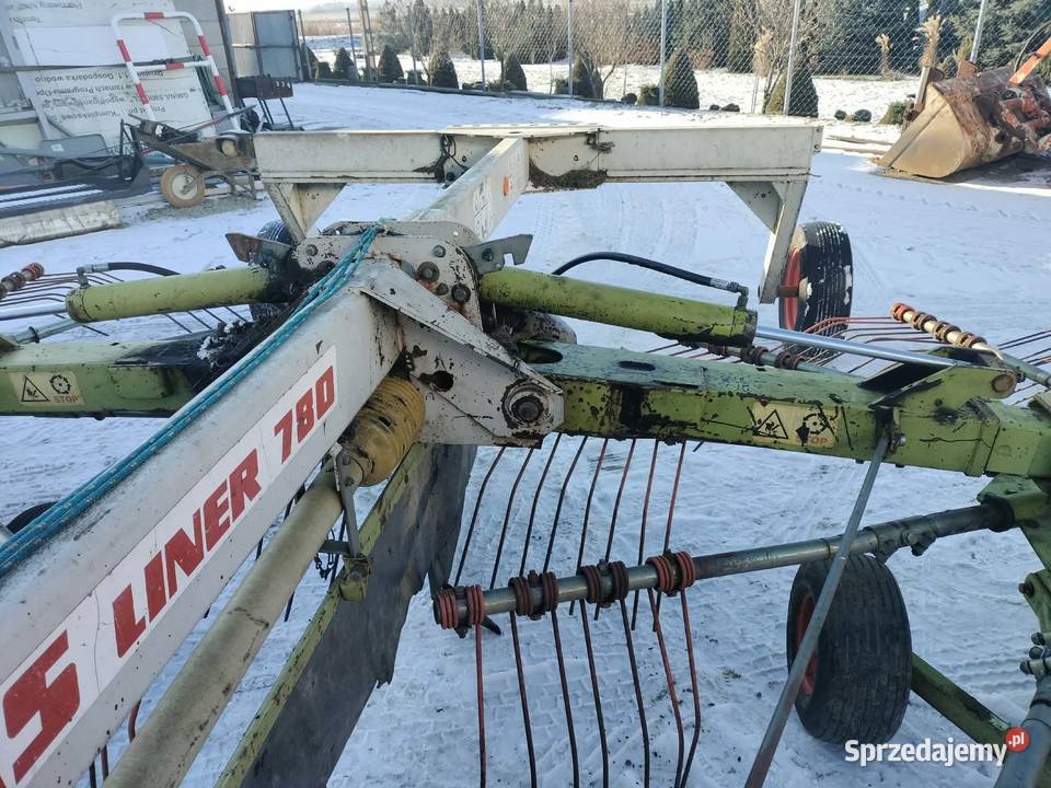 Zgrabiarka karuzelowa Claas liner 780 Śmigiel