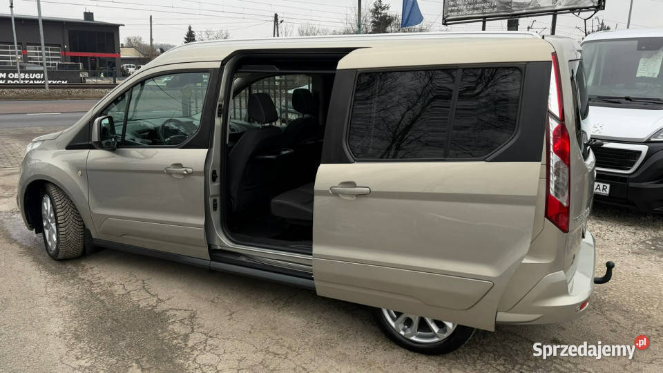 Ford Grand Tourneo Connect wielofunkcyjna kierownica Ford